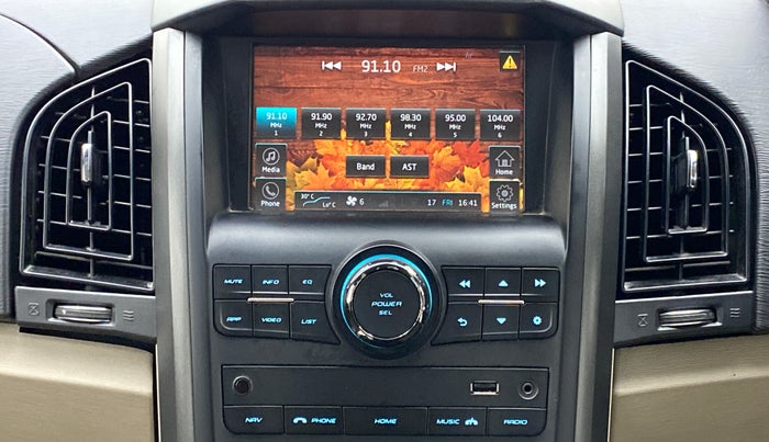 2017 Mahindra XUV500 W10 AT, Diesel, Automatic, 58,584 km, Infotainment System