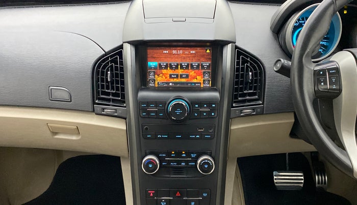 2017 Mahindra XUV500 W10 AT, Diesel, Automatic, 58,584 km, Air Conditioner