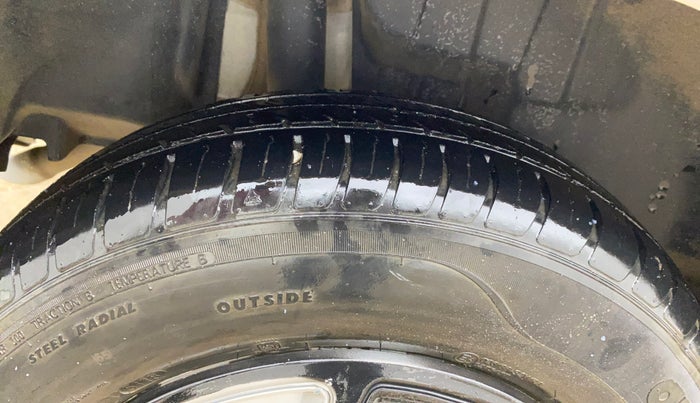 2019 Maruti Swift LXI, Petrol, Manual, 21,372 km, Right Rear Tyre Tread