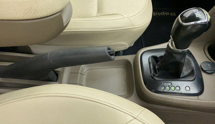 2015 Skoda Rapid 1.5 TDI AT ELEGANCE, Diesel, Automatic, 53,133 km, Gear Lever
