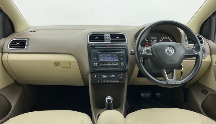 2015 Skoda Rapid 1.5 TDI AT ELEGANCE, Diesel, Automatic, 53,133 km, Dashboard