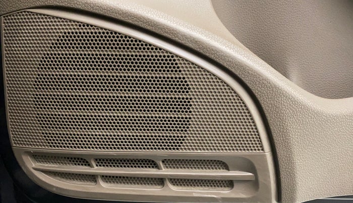 2015 Skoda Rapid 1.5 TDI AT ELEGANCE, Diesel, Automatic, 53,133 km, Speaker