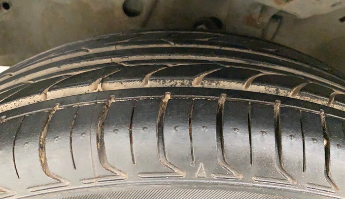2016 Honda City 1.5L I-VTEC V MT, Petrol, Manual, 93,985 km, Left Front Tyre Tread