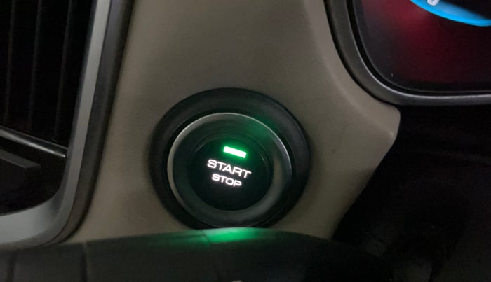 2021 MG HECTOR SHARP HYBRID 1.5 PETROL DUAL TONE, Petrol, Manual, 43,608 km, Keyless Start/ Stop Button