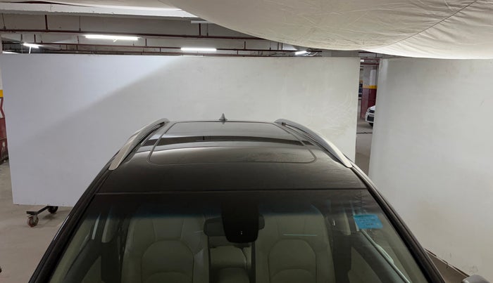 2021 MG HECTOR SHARP HYBRID 1.5 PETROL DUAL TONE, Petrol, Manual, 43,608 km, Moonroof/ Sunroof