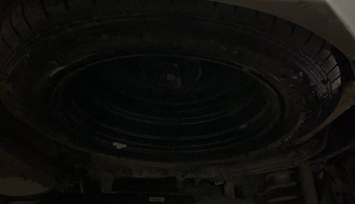 2021 MG HECTOR SHARP HYBRID 1.5 PETROL DUAL TONE, Petrol, Manual, 43,608 km, Spare Tyre