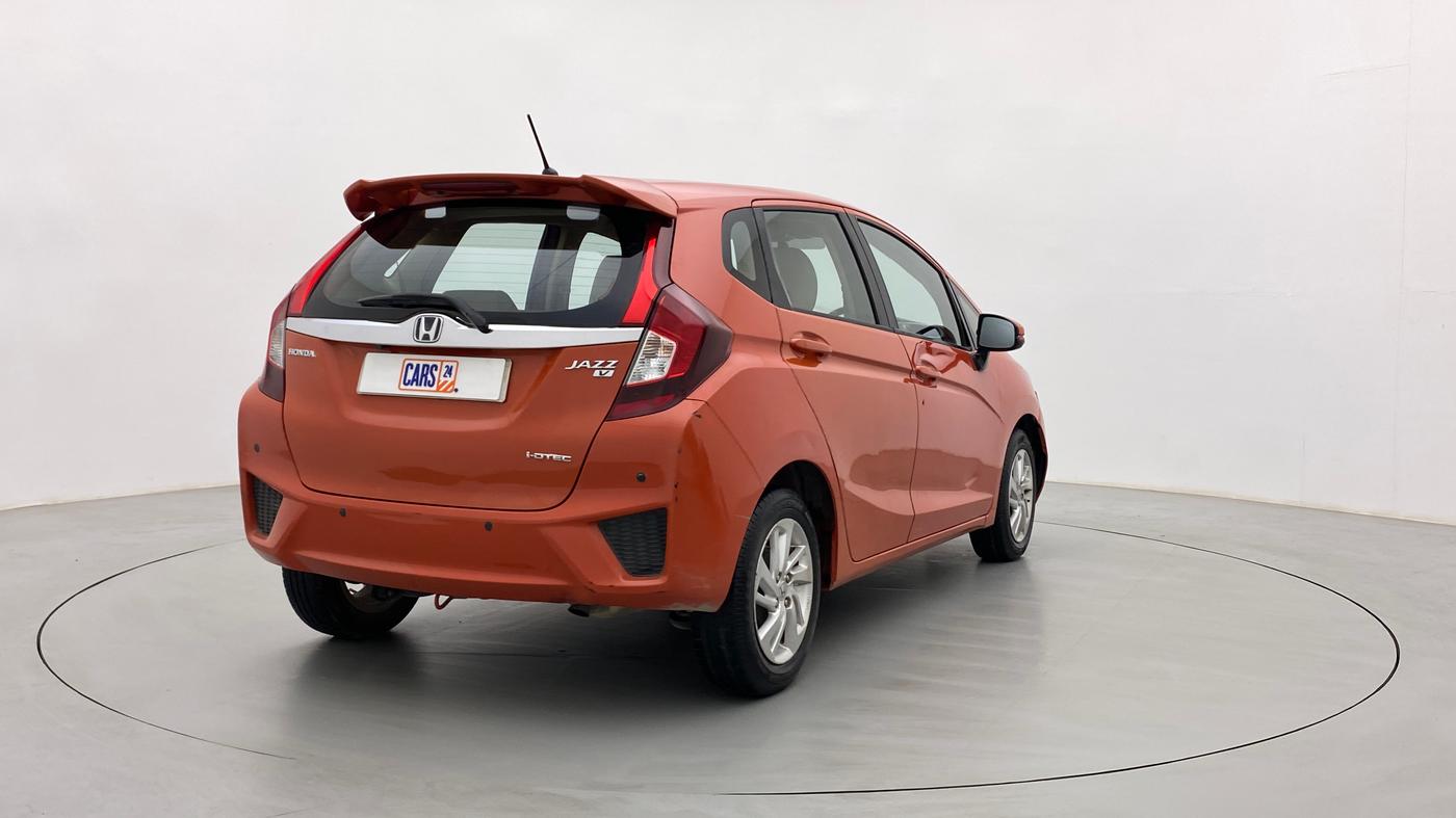 2016 Honda Jazz 1.5L I-DTEC V, Diesel, Manual, 90,676 km, Right Back Diagonal