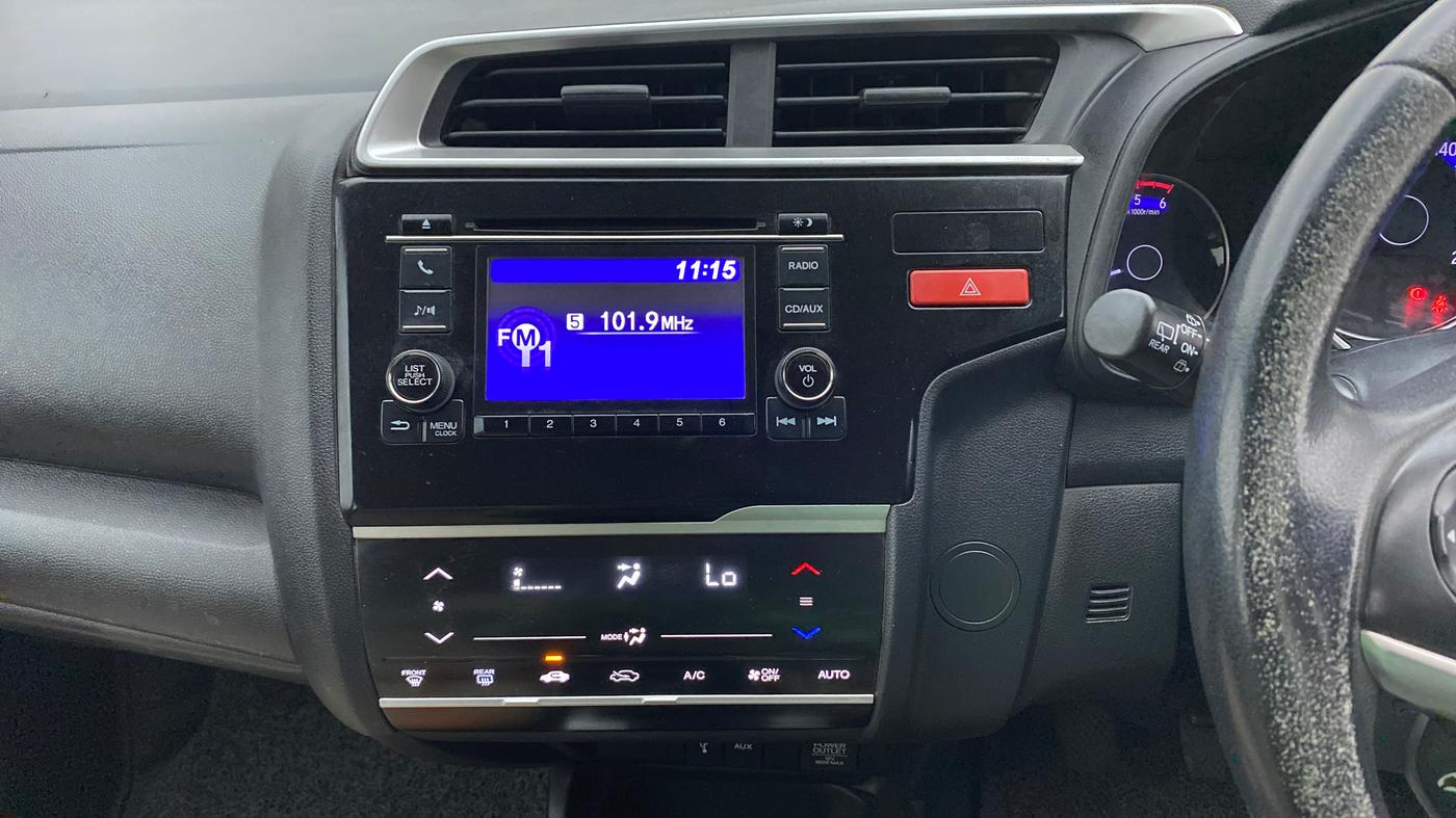 2016 Honda Jazz 1.5L I-DTEC V, Diesel, Manual, 90,676 km, Air Conditioner