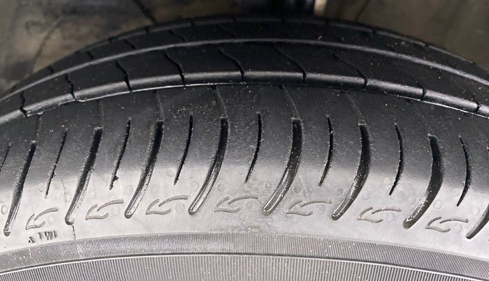 2019 Maruti Baleno DELTA CVT PETROL 1.2, Petrol, Automatic, 11,299 km, Left Front Tyre Tread
