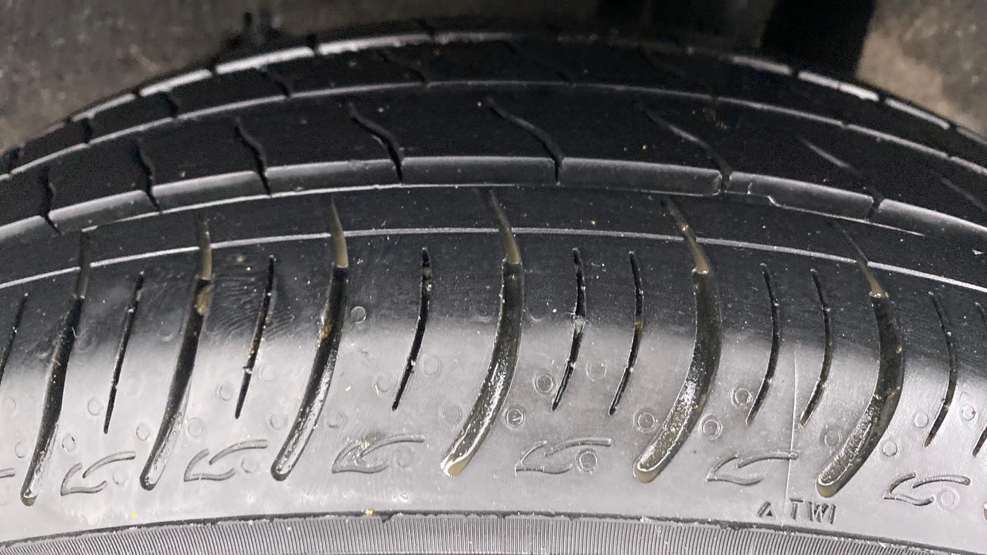 2019 Maruti Baleno DELTA CVT PETROL 1.2, Petrol, Automatic, 11,299 km, Left Rear Tyre Tread