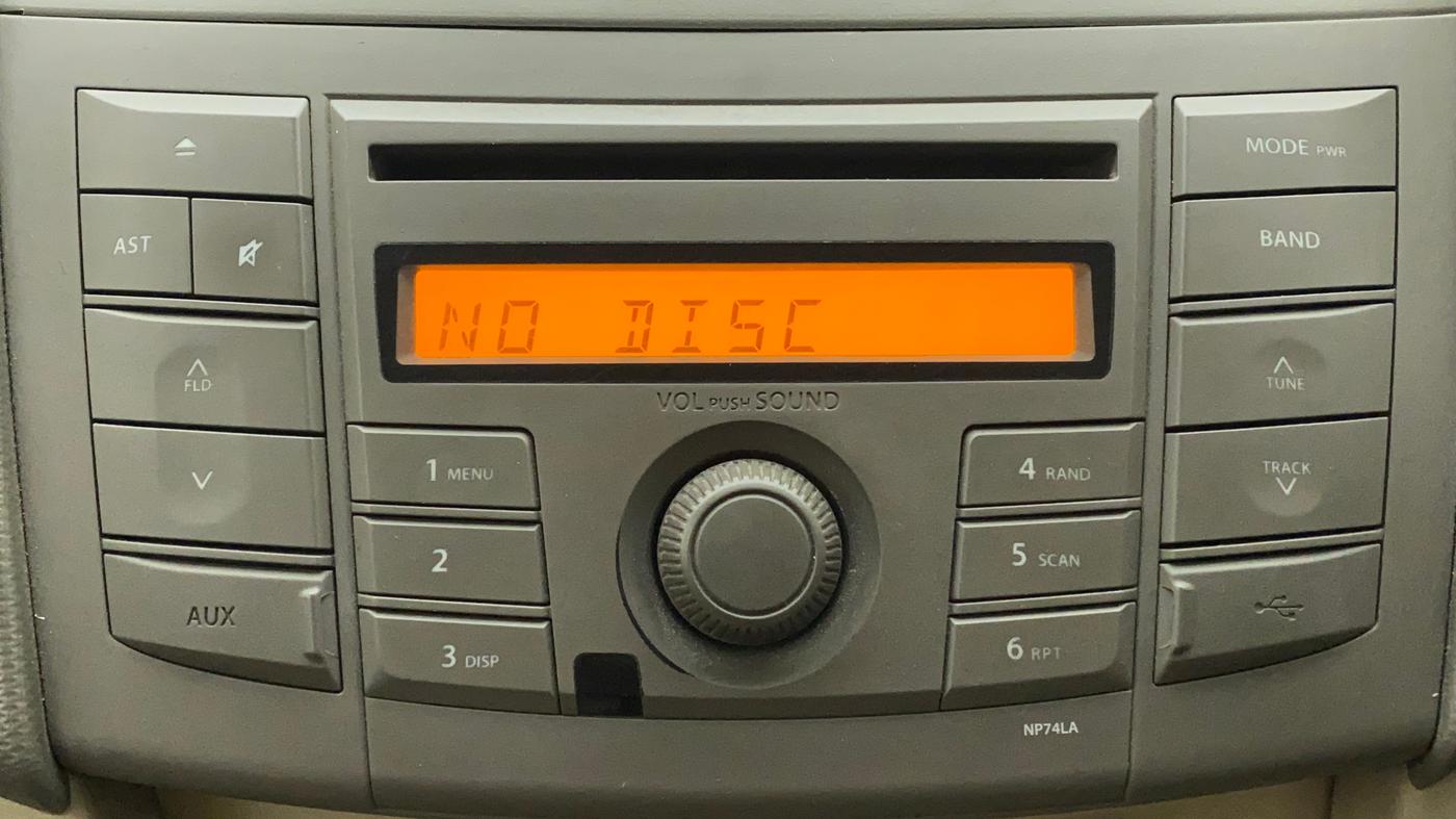 2013 Maruti Ertiga VXI CNG, CNG, Manual, 1,16,596 km, Infotainment System