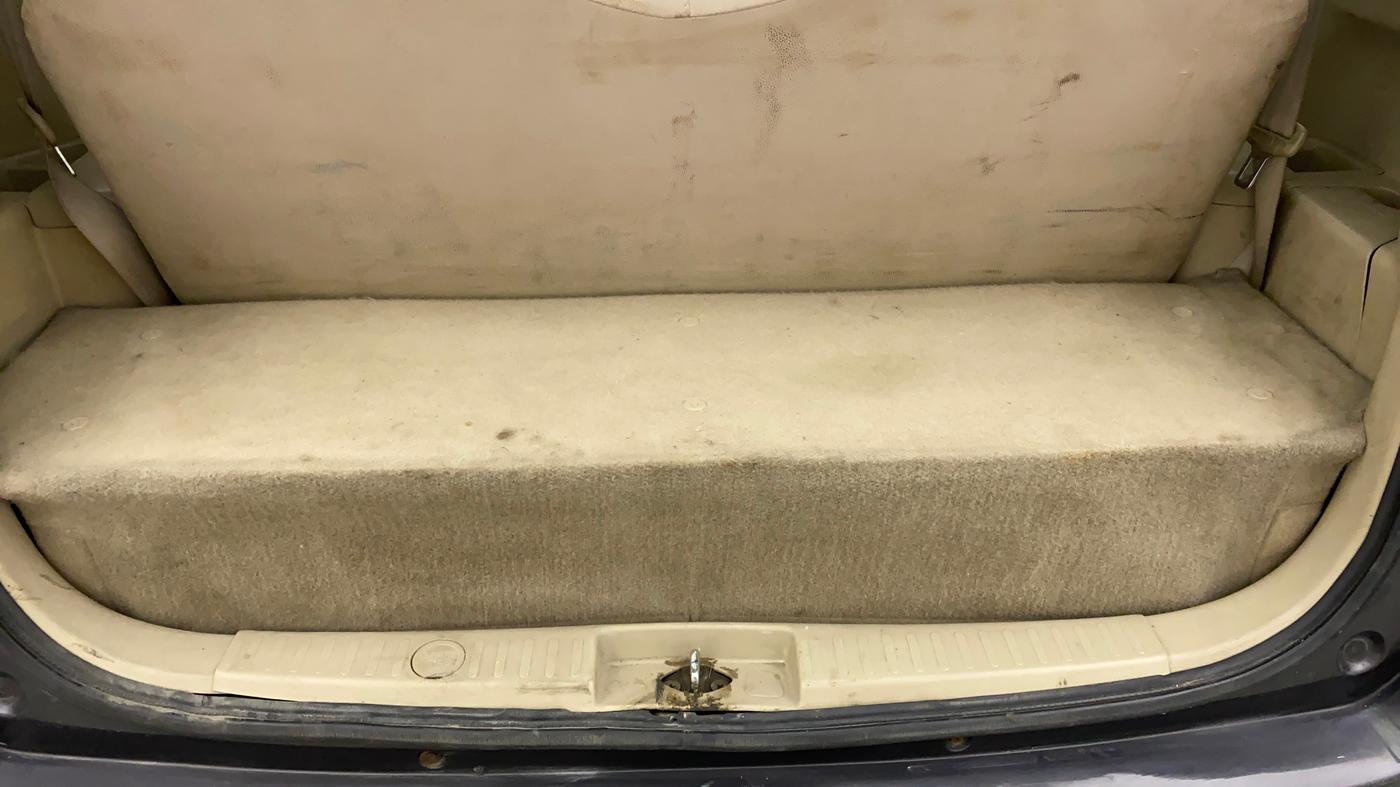 2013 Maruti Ertiga VXI CNG, CNG, Manual, 1,16,596 km, Boot Inside