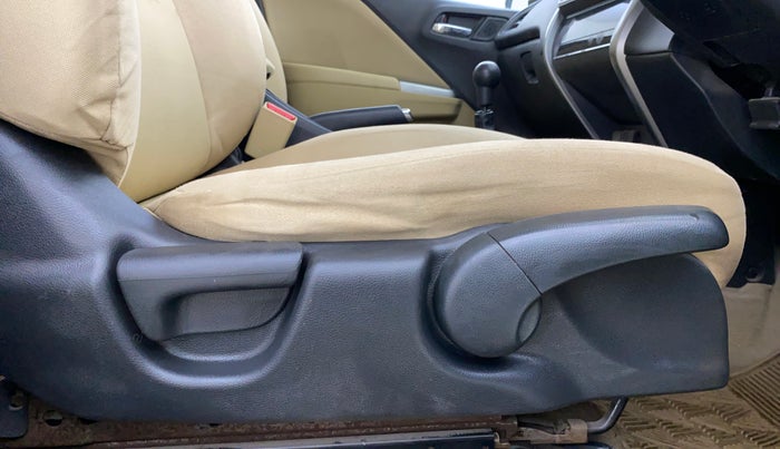 2015 Honda City 1.5L I-VTEC V MT, Petrol, Manual, 94,742 km, Driver Side Adjustment Panel