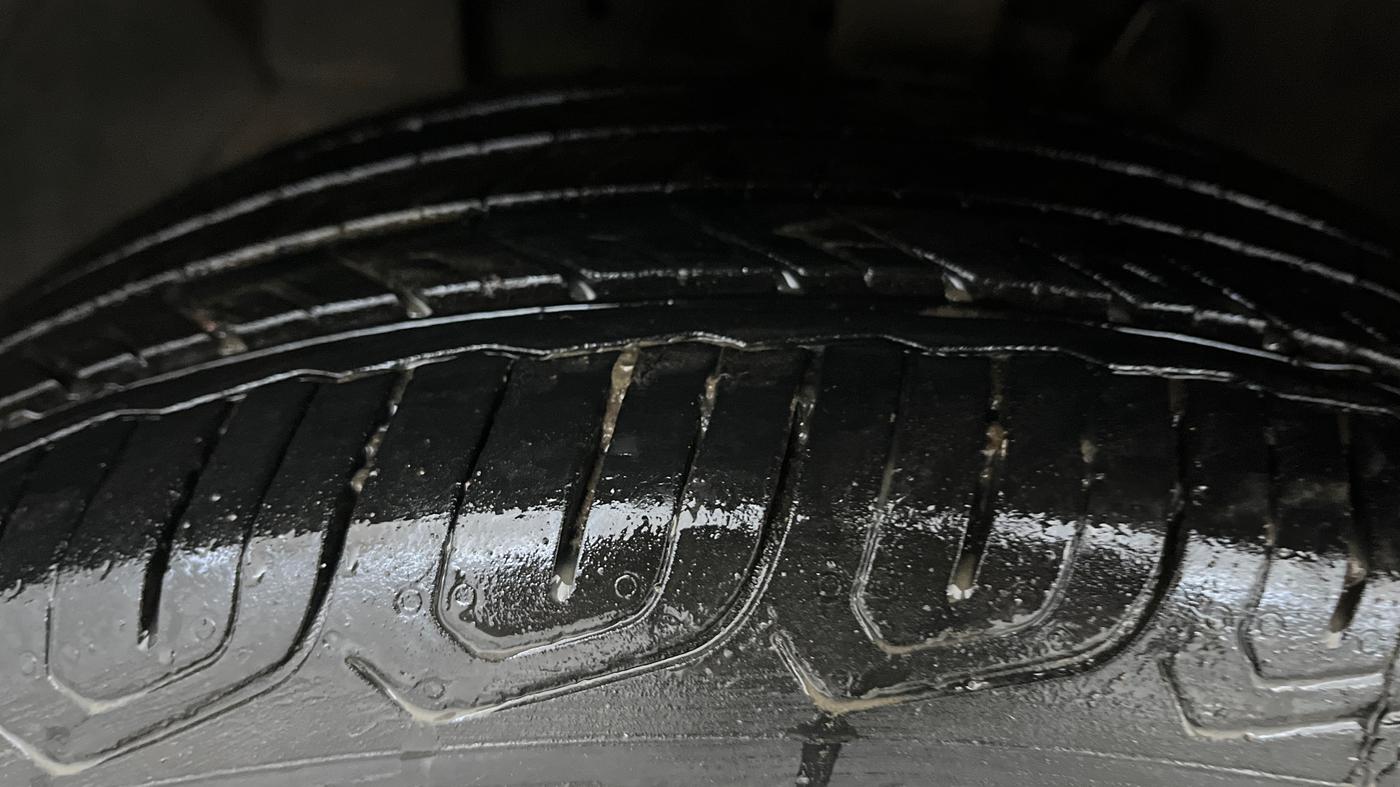 2020 Ford Ecosport TITANIUM 1.5L PETROL, Petrol, Manual, 40,494 km, Left Front Tyre Tread