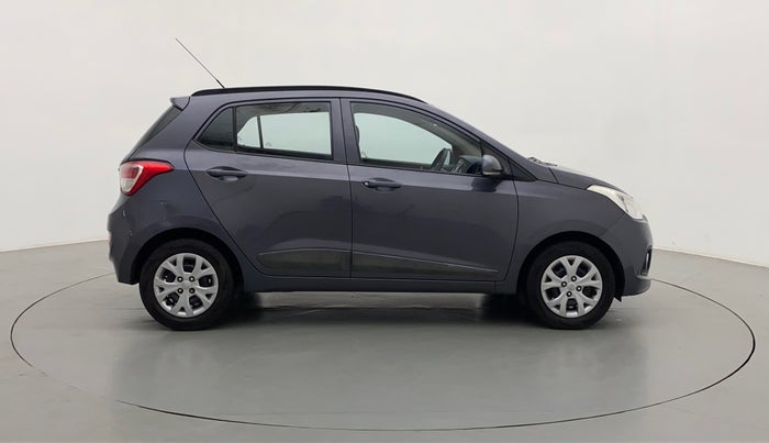 2015 Hyundai Grand i10 SPORTZ 1.2 KAPPA VTVT, Petrol, Manual, 8,759 km, Right Side