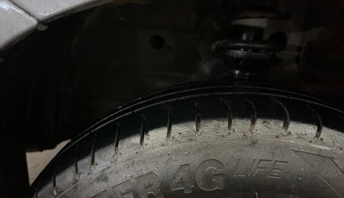 2018 Maruti Wagon R 1.0 LXI CNG, CNG, Manual, 50,792 km, Left Front Tyre Tread