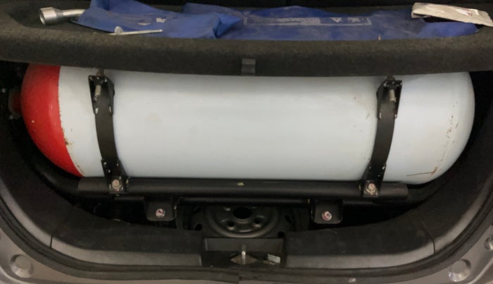 2018 Maruti Wagon R 1.0 LXI CNG, CNG, Manual, 50,792 km, Boot Inside