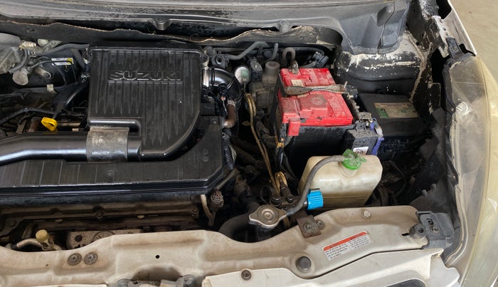 2015 Maruti Ertiga ZXI, CNG, Manual, 1,37,764 km, Engine View - Left