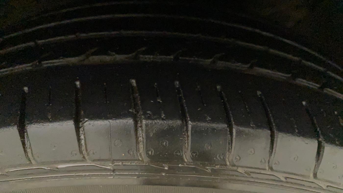 2017 Hyundai Creta E PLUS 1.6 PETROL, Petrol, Manual, 93,555 km, Left Front Tyre Tread