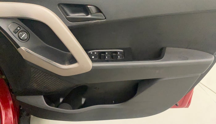 2017 Hyundai Creta E PLUS 1.6 PETROL, Petrol, Manual, 93,555 km, Driver Side Door Panels Control