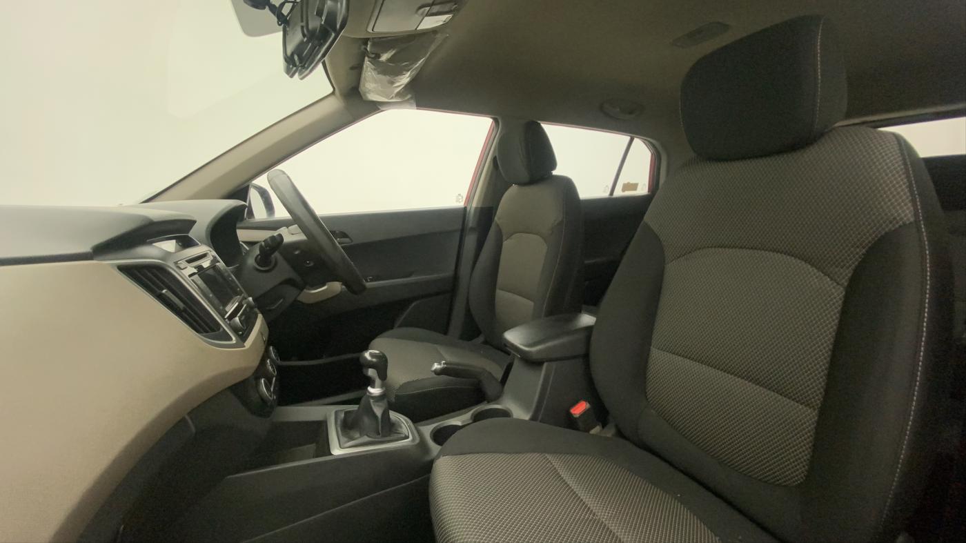 2017 Hyundai Creta E PLUS 1.6 PETROL, Petrol, Manual, 93,555 km, Right Side Front Door Cabin