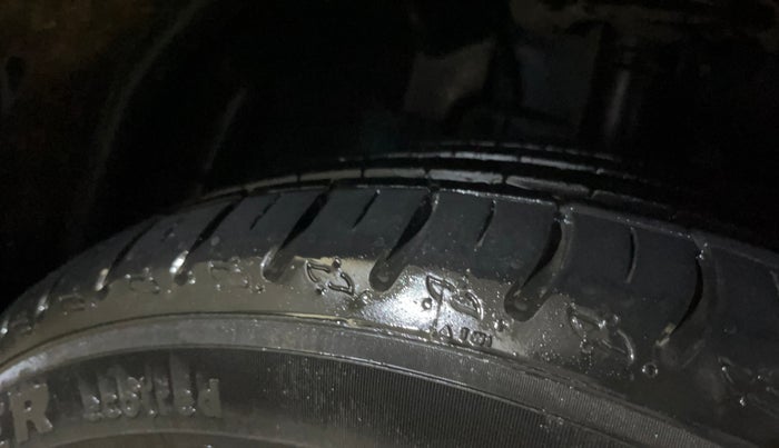 2018 Ford Ecosport TITANIUM 1.5L PETROL, Petrol, Manual, 71,621 km, Right Front Tyre Tread