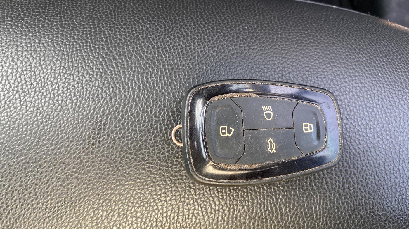 2018 Tata NEXON XZA PLUS PETROL, Petrol, Automatic, 59,408 km, Key Close Up
