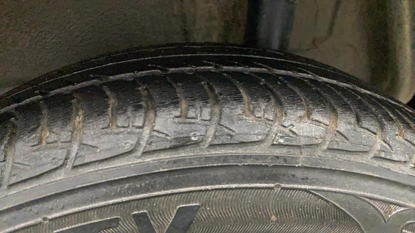 2020 Maruti New Wagon-R VXI 1.0, Petrol, Manual, 60,585 km, Left Rear Tyre Tread