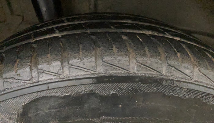 2020 Maruti New Wagon-R VXI 1.0, Petrol, Manual, 60,585 km, Right Rear Tyre Tread