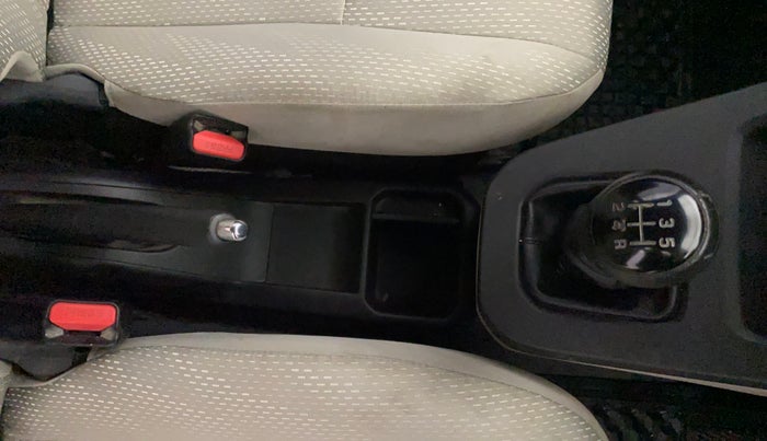 2020 Maruti New Wagon-R VXI 1.0, Petrol, Manual, 60,585 km, Gear Lever