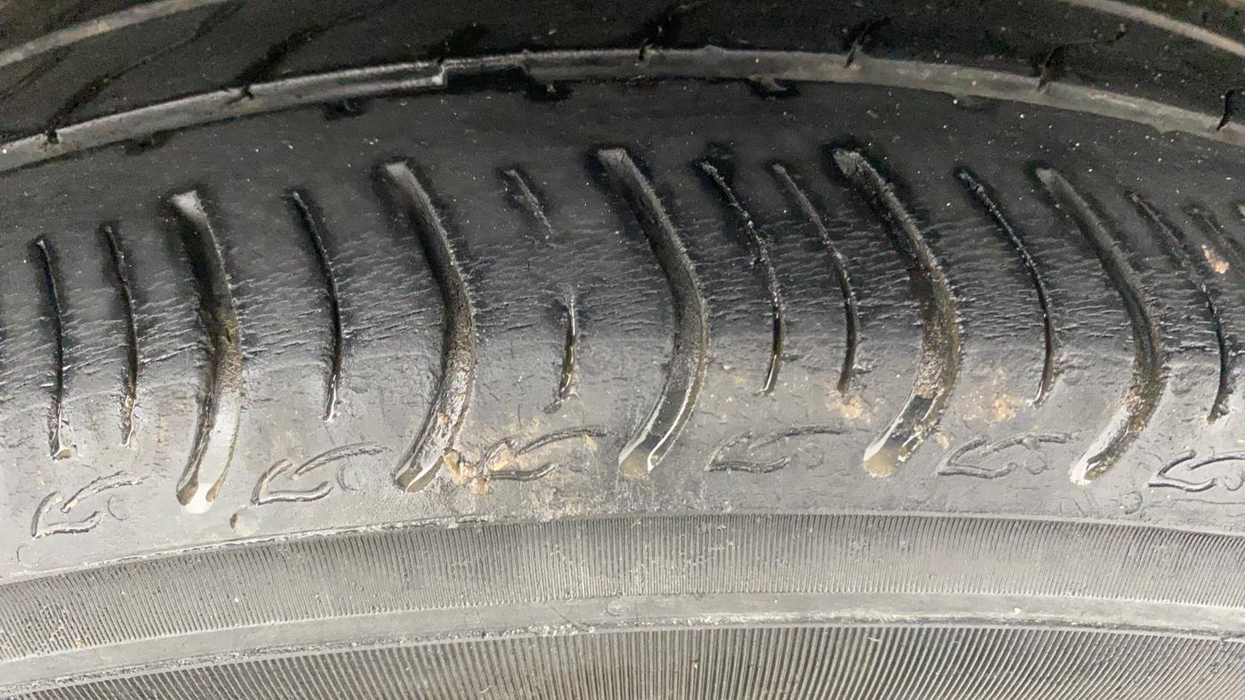 2023 Honda Amaze 1.2L I-VTEC VX, Petrol, Manual, 40,416 km, Left Rear Tyre Tread