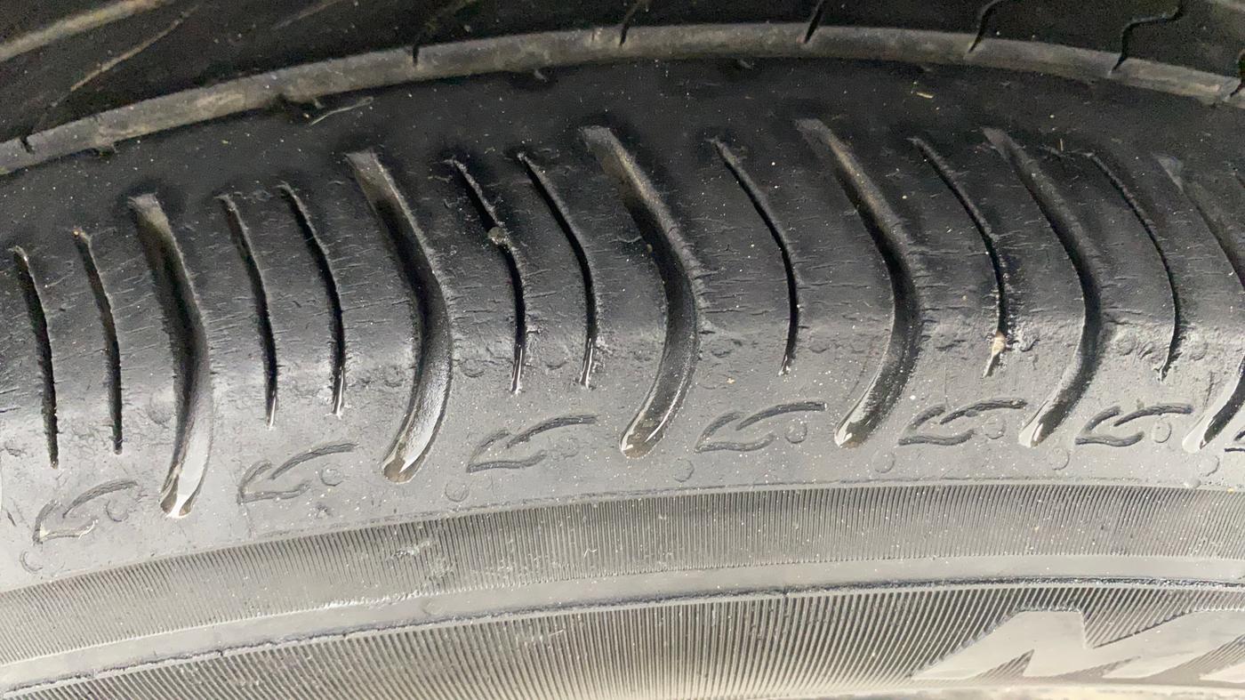 2023 Honda Amaze 1.2L I-VTEC VX, Petrol, Manual, 40,416 km, Right Front Tyre Tread