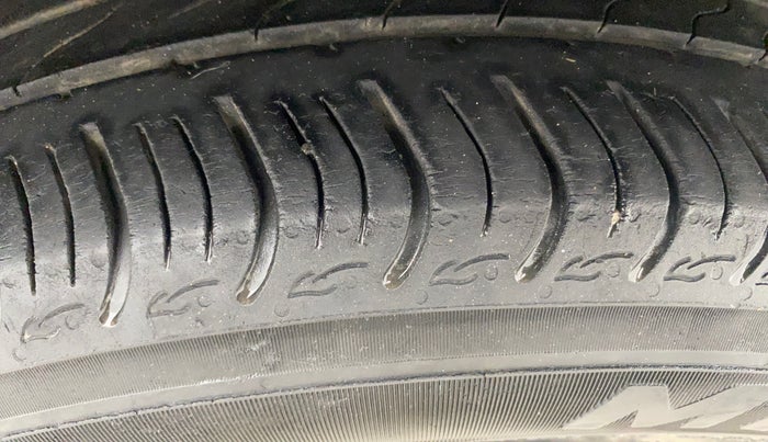 2023 Honda Amaze 1.2L I-VTEC VX, Petrol, Manual, 40,416 km, Right Front Tyre Tread