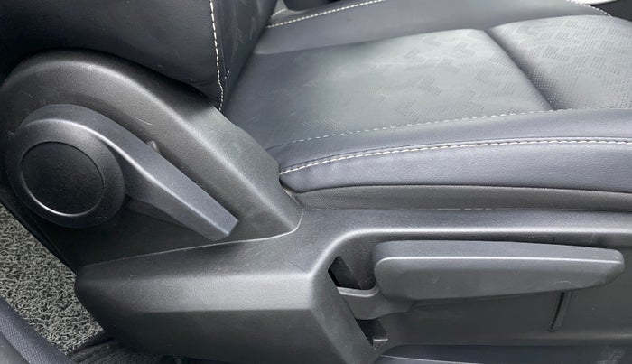 2022 Tata ALTROZ XZA PLUS, Petrol, Automatic, 17,288 km, Driver Side Adjustment Panel