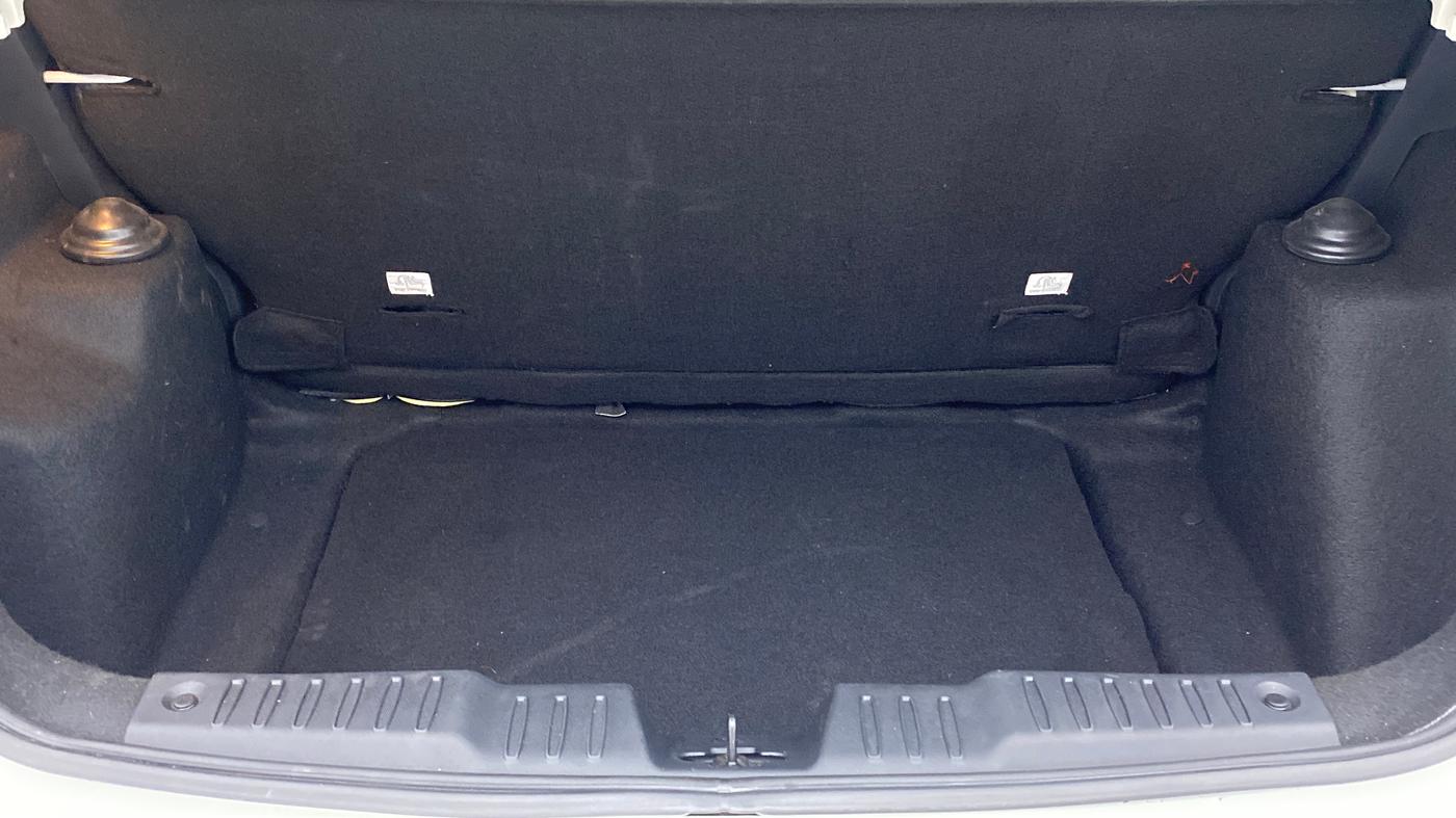 2022 Tata ALTROZ XZA PLUS, Petrol, Automatic, 17,288 km, Boot Inside