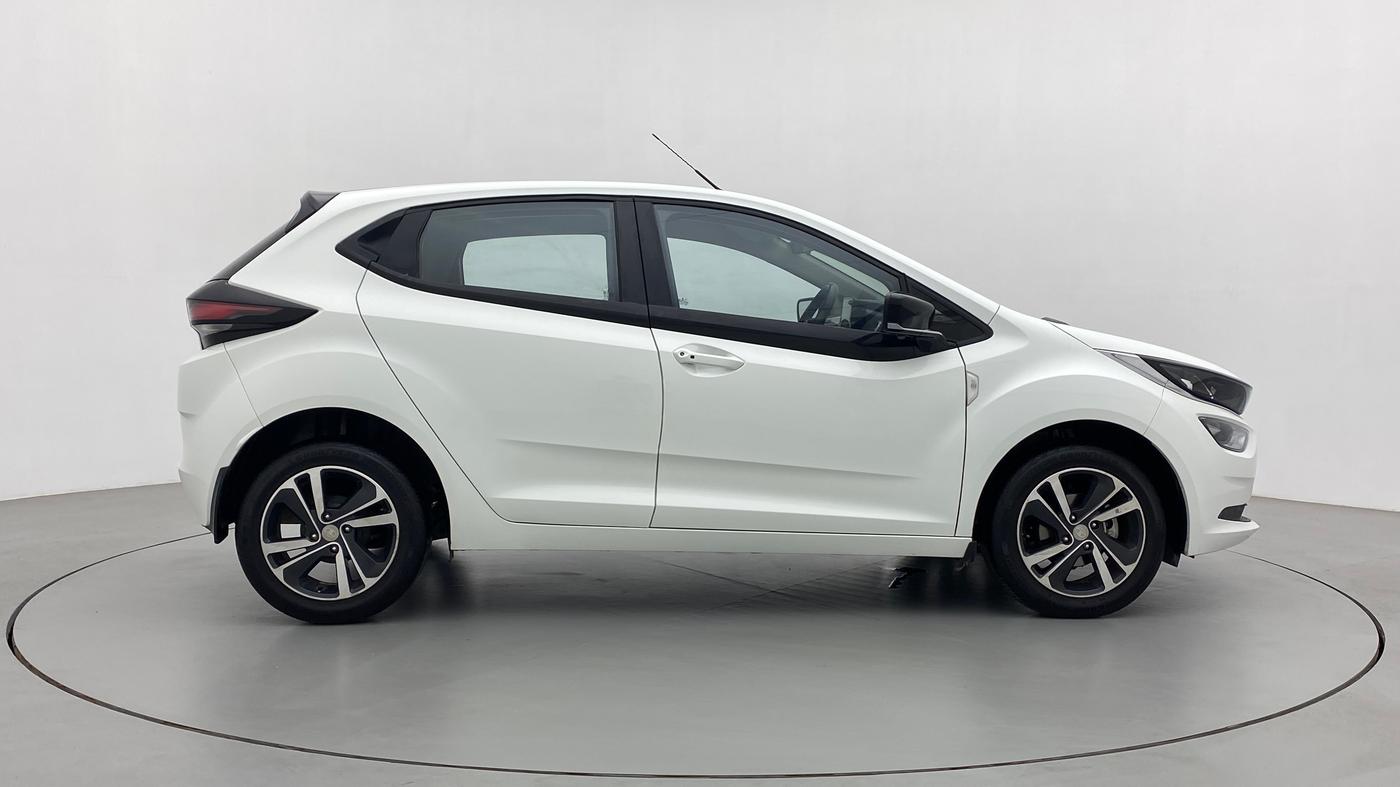 2022 Tata ALTROZ XZA PLUS, Petrol, Automatic, 17,288 km, Right Side View
