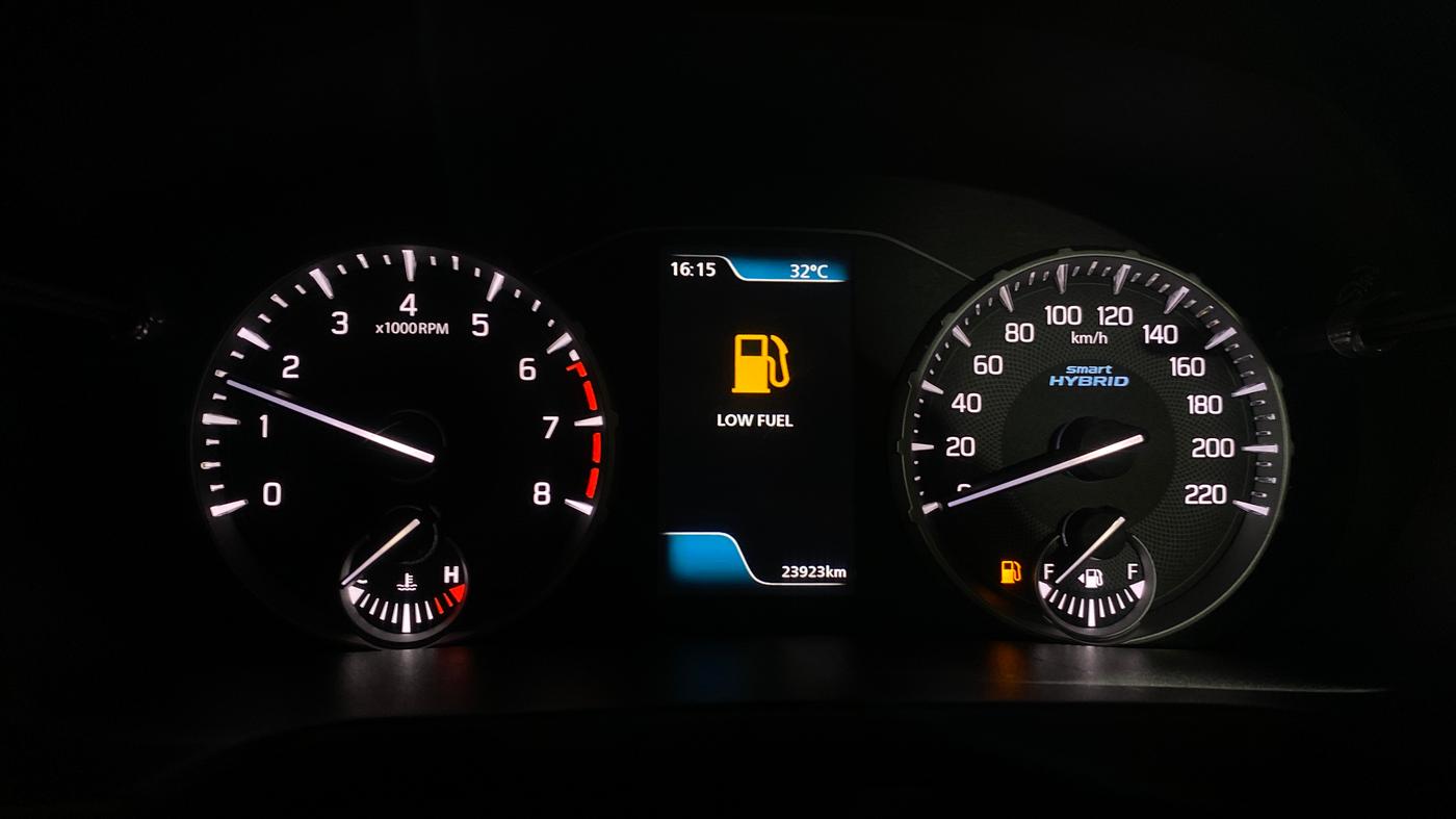 2023 Maruti BREZZA ZXI SMART HYBRID DUAL TONE, Petrol, Manual, 23,908 km, Odometer Image