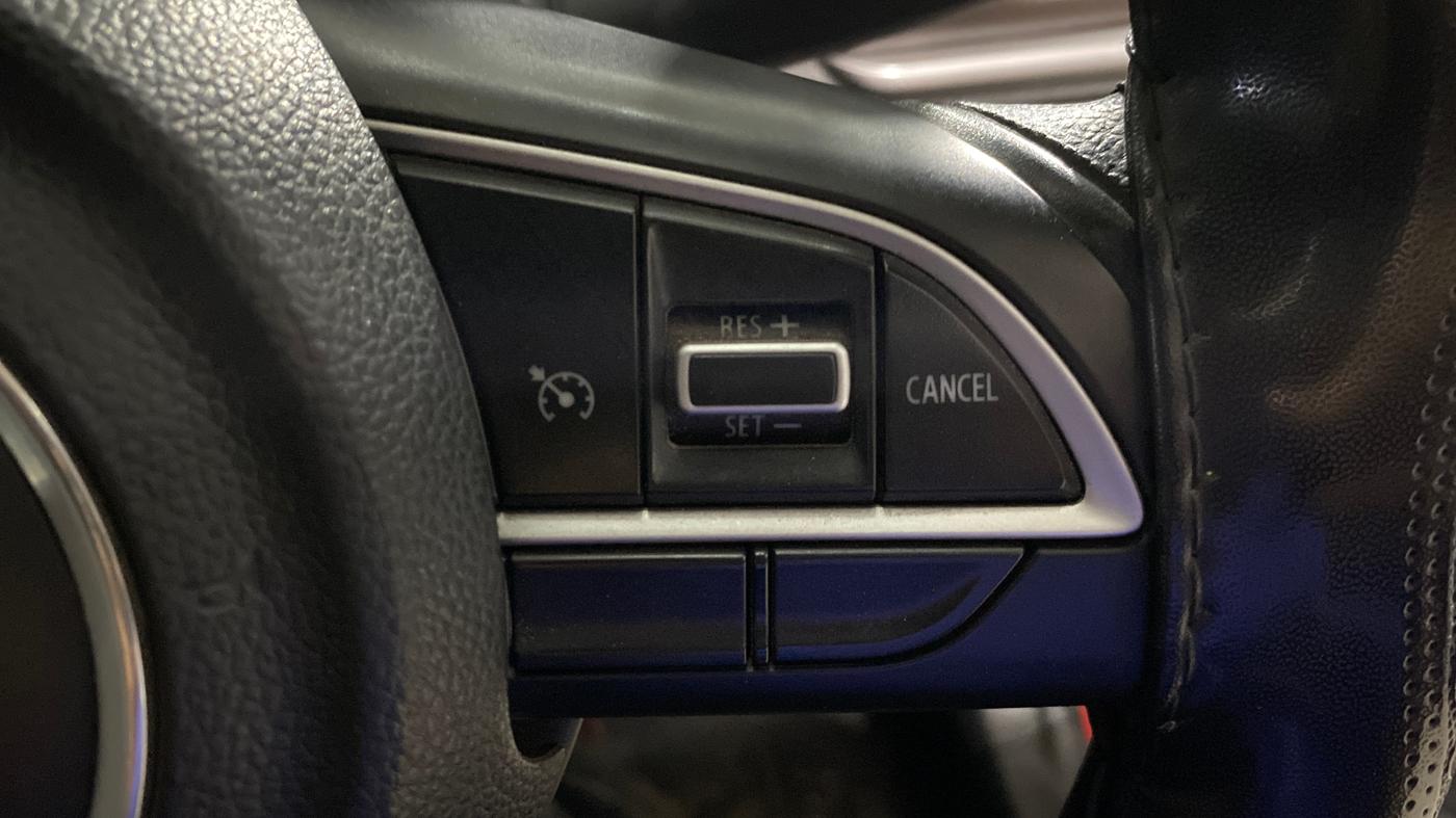 2023 Maruti BREZZA ZXI SMART HYBRID DUAL TONE, Petrol, Manual, 23,908 km, Adaptive Cruise Control