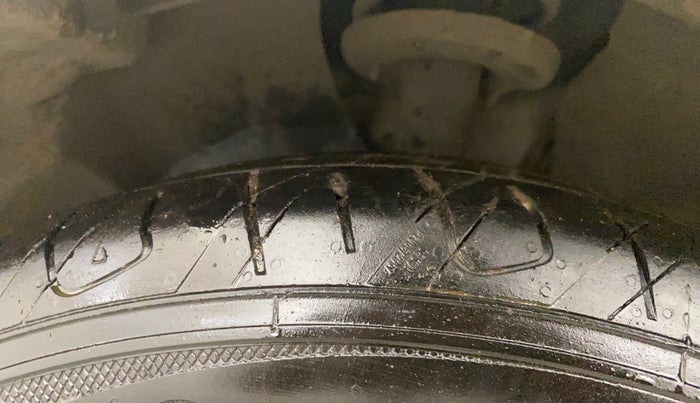 2020 Ford Ecosport TITANIUM 1.5L SPORTS(SUNROOF) DIESEL, Diesel, Manual, 72,241 km, Left Front Tyre Tread