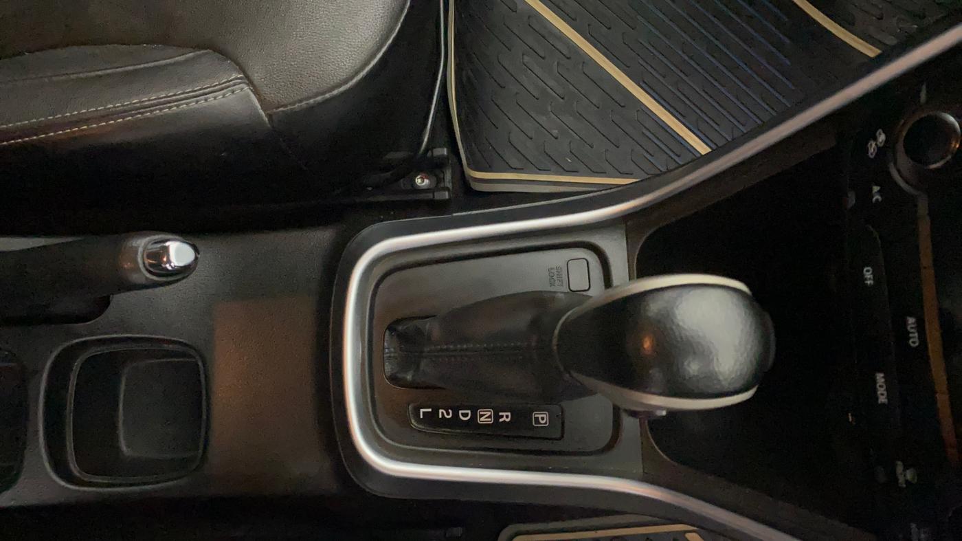 2020 Maruti S Cross ALPHA AT1.5, Petrol, Automatic, 76,838 km, Gear Lever