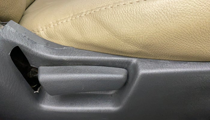 2016 Maruti Alto K10 VXI AMT, Petrol, Automatic, 43,158 km, Driver Side Adjustment Panel