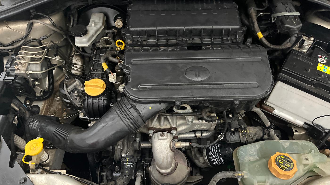 2020 Tata Tiago XZ PETROL, Petrol, Manual, 71,384 km, Engine View - Right