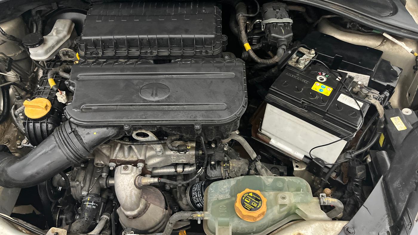 2020 Tata Tiago XZ PETROL, Petrol, Manual, 71,384 km, Engine View - Left