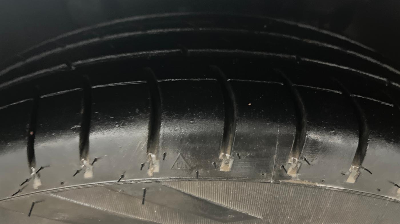 2020 Tata Tiago XZ PETROL, Petrol, Manual, 71,384 km, Right Front Tyre Tread