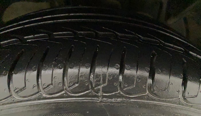2014 Ford Ecosport TITANIUM 1.5L PETROL, Petrol, Manual, 99,013 km, Left Rear Tyre Tread