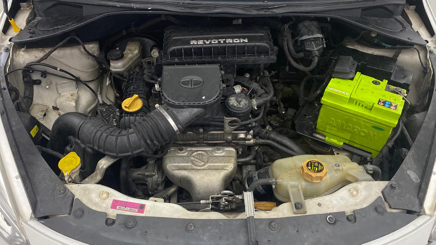 2018 Tata Tiago XT PETROL, Petrol, Manual, 1,49,097 km, Engine View