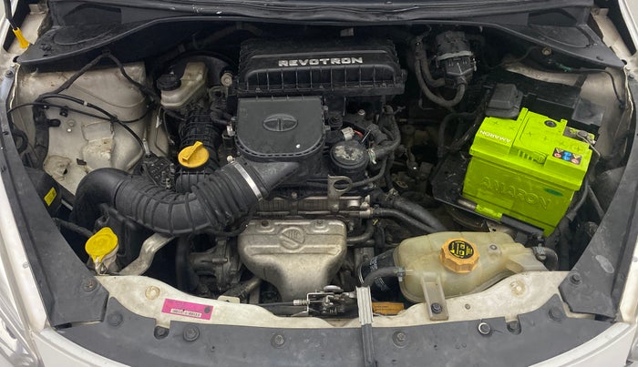 2018 Tata Tiago XT PETROL, Petrol, Manual, 1,49,097 km, Engine View