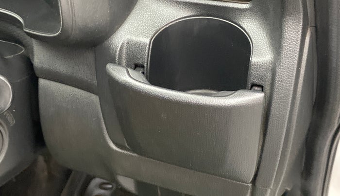 2017 Honda Jazz 1.2L I-VTEC V AT, Petrol, Automatic, 59,929 km, Dashboard - Cup holder not working