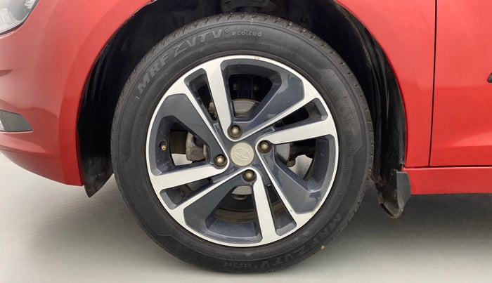 2020 Tata ALTROZ XZ 1.2, Petrol, Manual, 28,672 km, Left Front Wheel