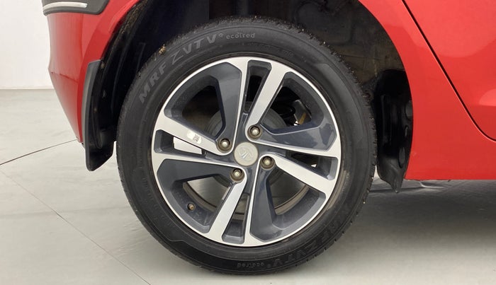 2020 Tata ALTROZ XZ 1.2, Petrol, Manual, 28,672 km, Right Rear Wheel